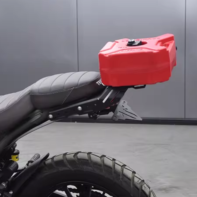 Light plastic fuel can - 3.8L, 7.5L and 11.3L