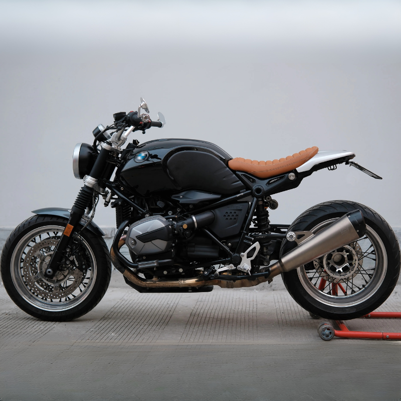 Rövid nyereg + BMW R kilenc nyeregborítás