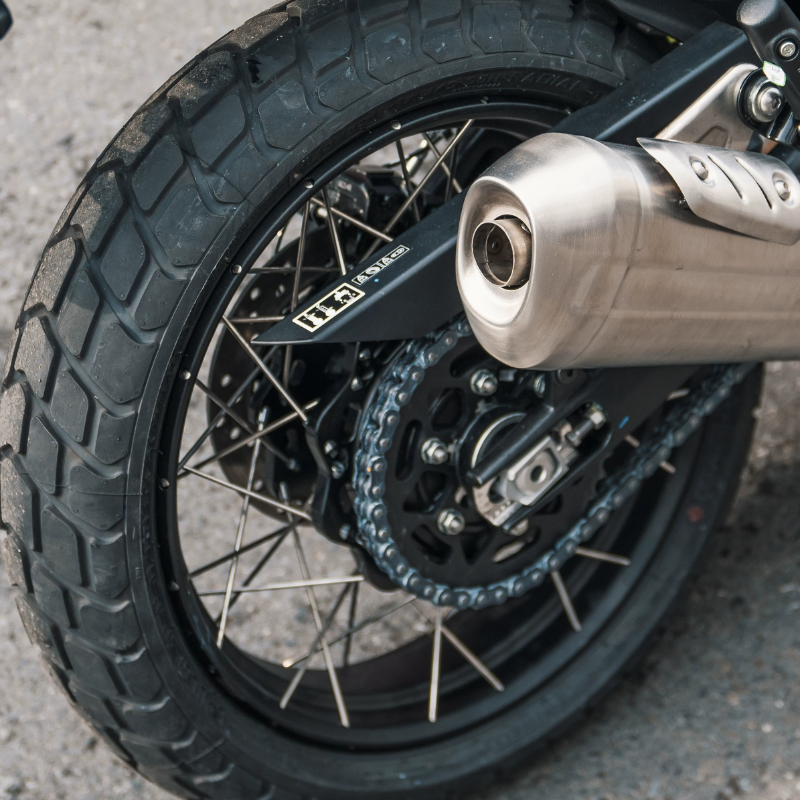 Jantes rayons 17" tubeless Triumph Thruxton 400