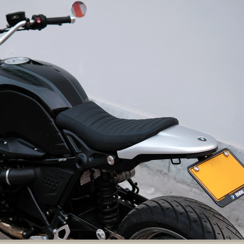 Rövid nyereg + BMW R kilenc nyeregborítás