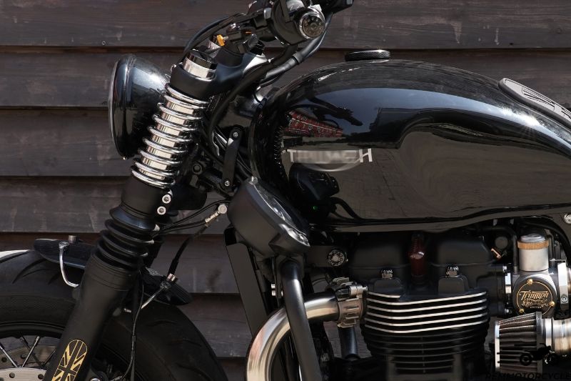 Caches fourche ressort Triumph Bobber