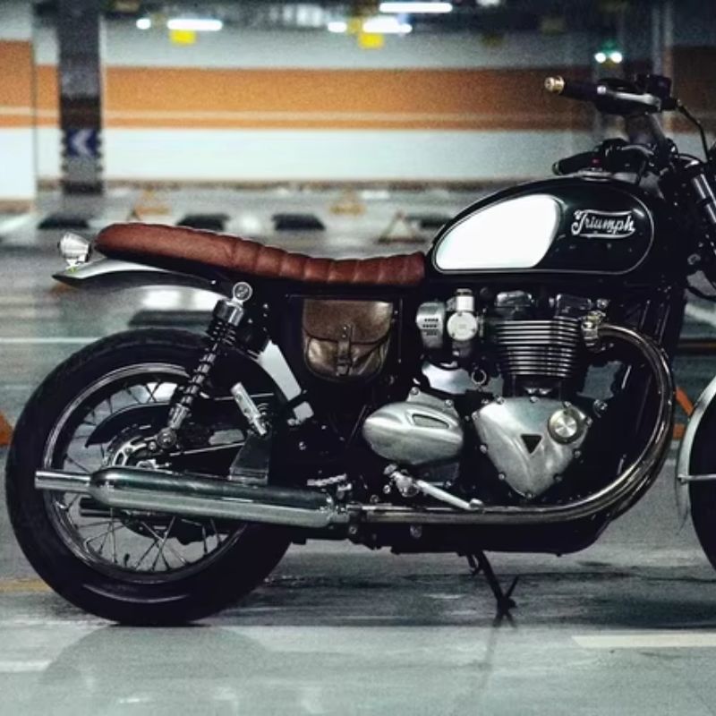 Ligne d'échappement old school Triumph T100 T120