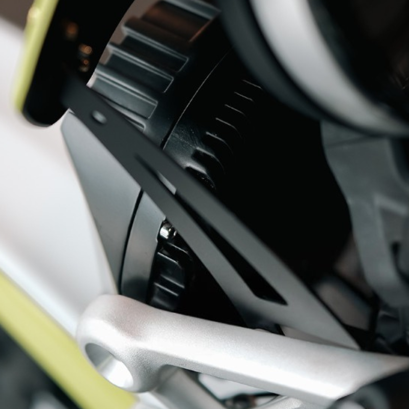 Phare LED Baja 7″ ultra-lumineux pour Triumph Scrambler 1200