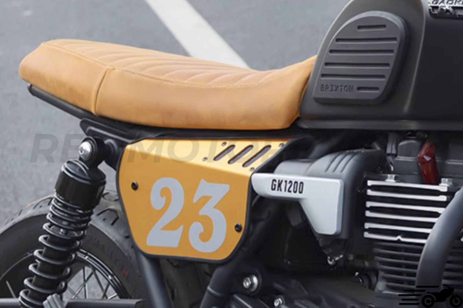 Brixton Cromwell 1200 sivulevyt