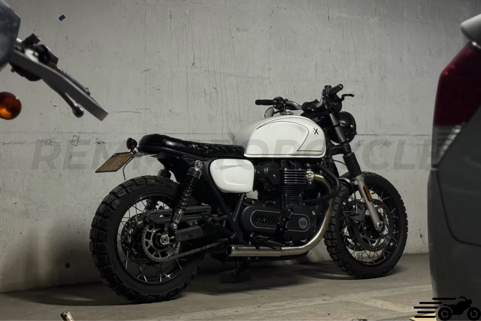 Scarico corto PWORKS per Cromwell 1200