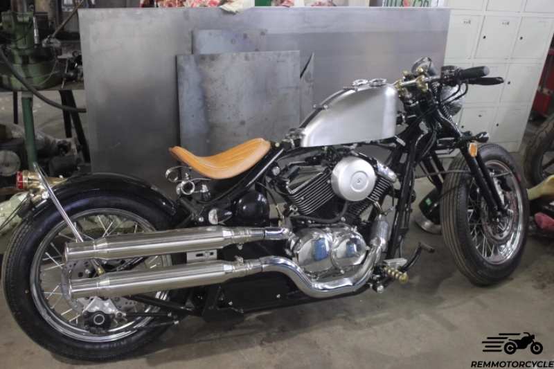 Double Split Bobber tank