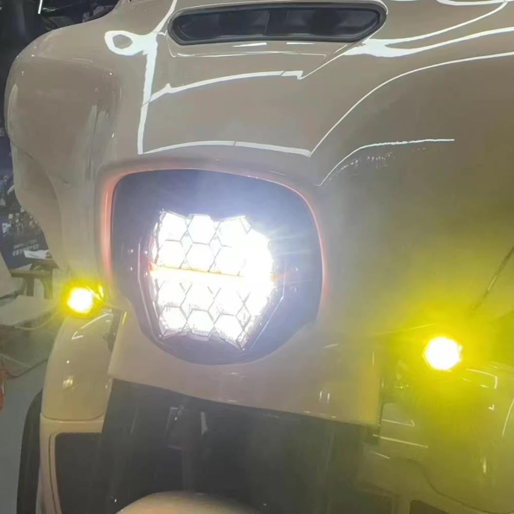 Harley Street Glide Honeycomb Headlight