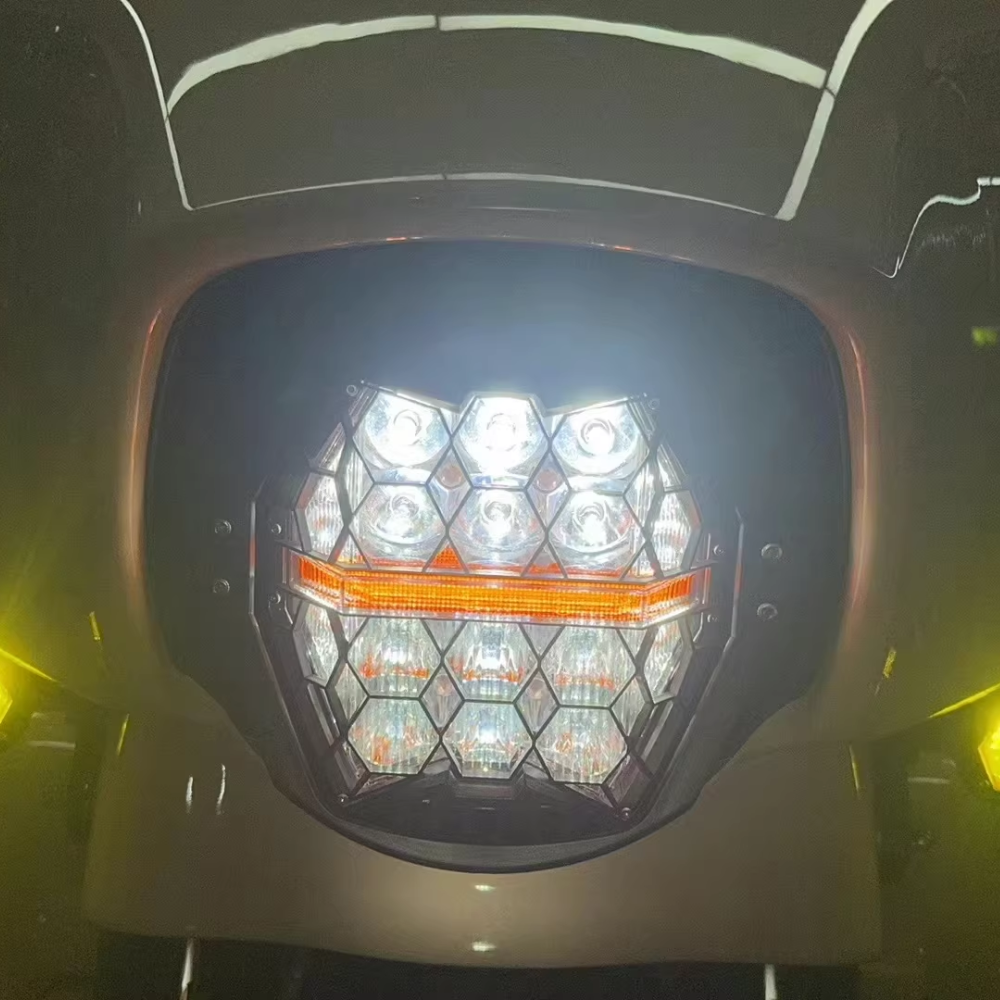 Harley Street Glide Honeycomb Headlight