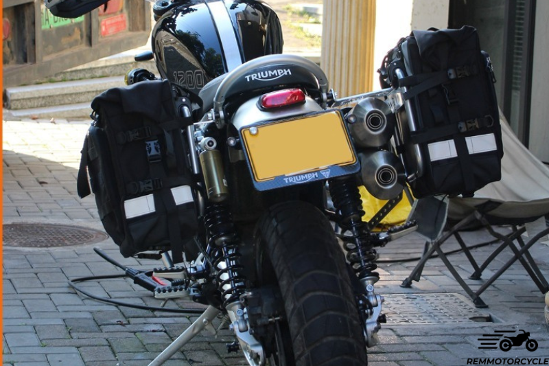 Sacoche plus support Triumph Scrambler 1200