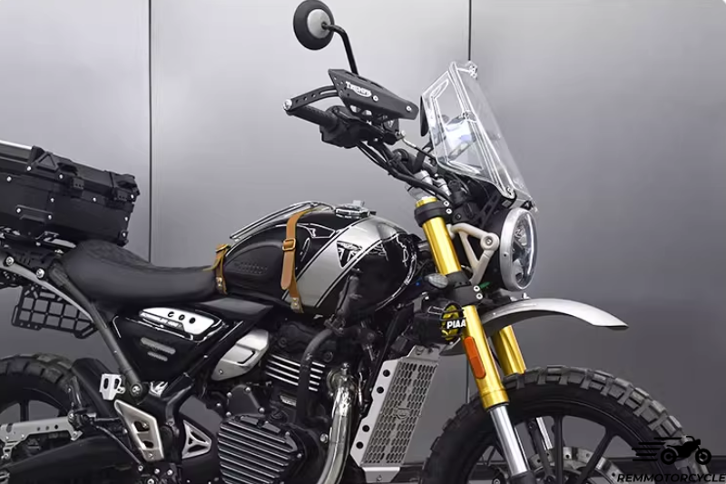 Pare brise Triumph 400X