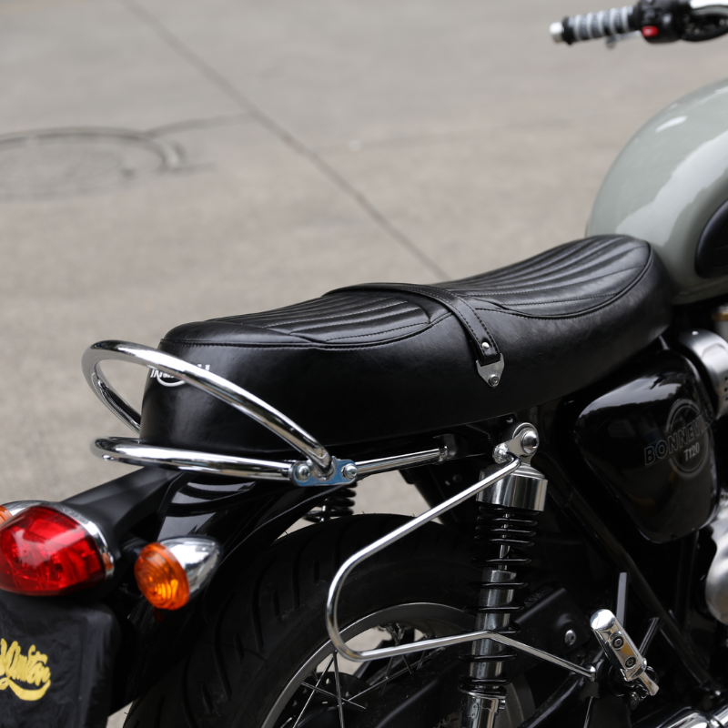 Vintage Triumph Classic saddle