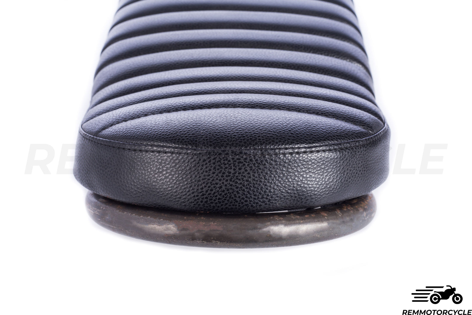 Selle Noir relevée Type 1 fond en métal 50 cm avec Boucle