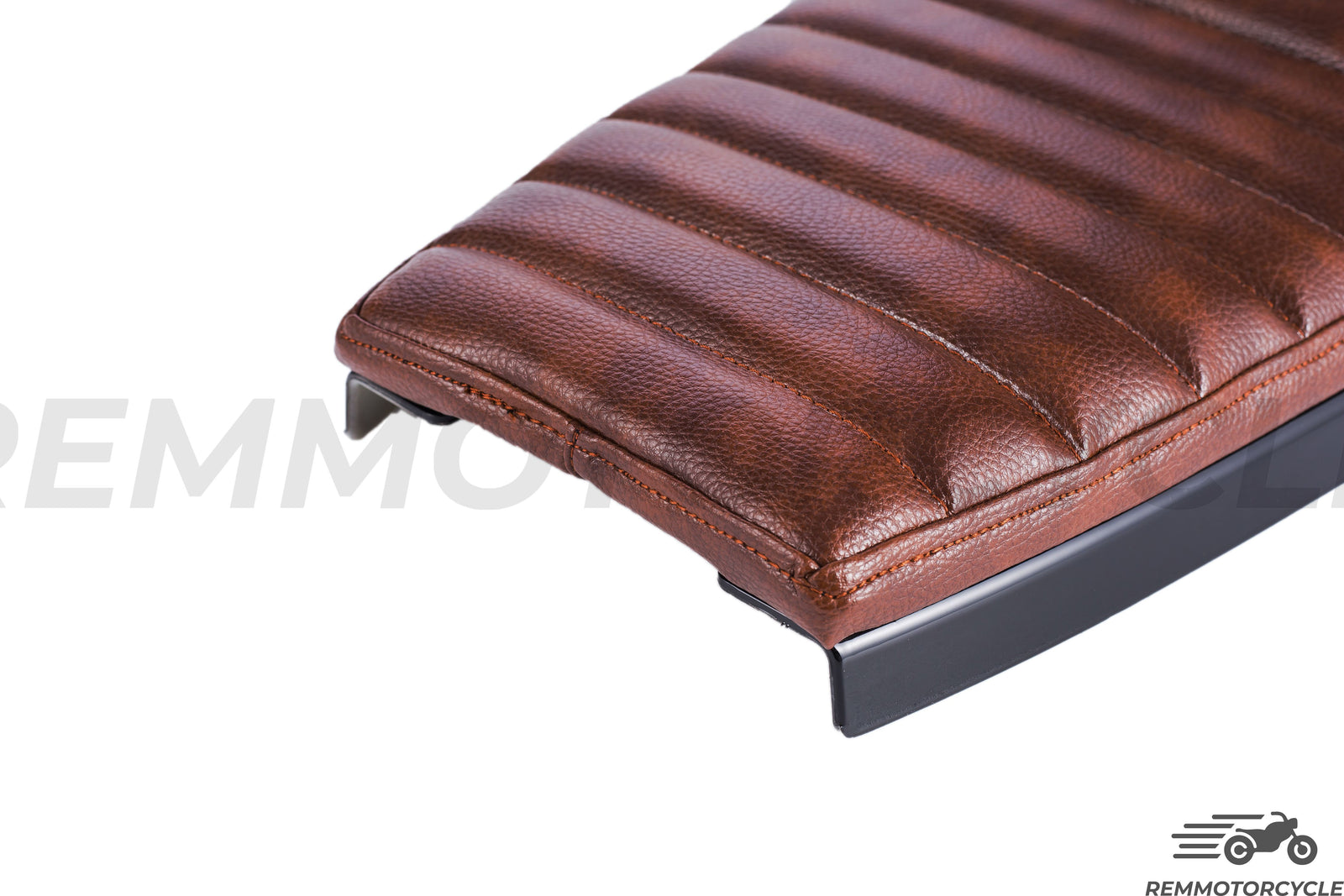 Sella Cafe Racer Nero seduta Marrone