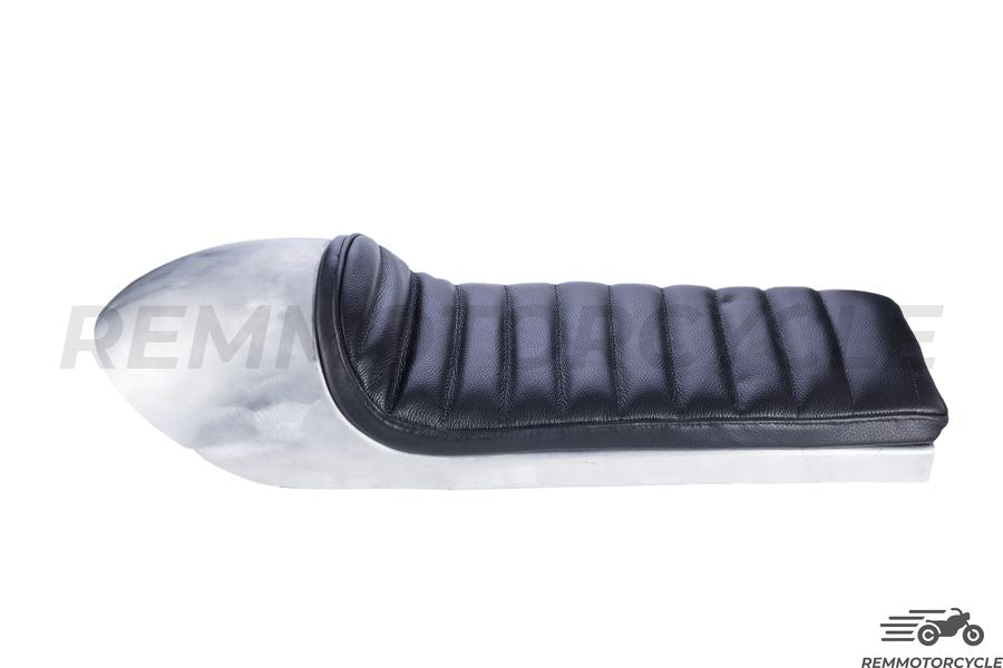 Pelana buatan aluminium