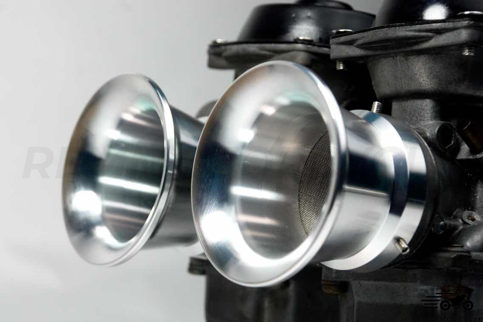 Tulipano del carburatore con griglia