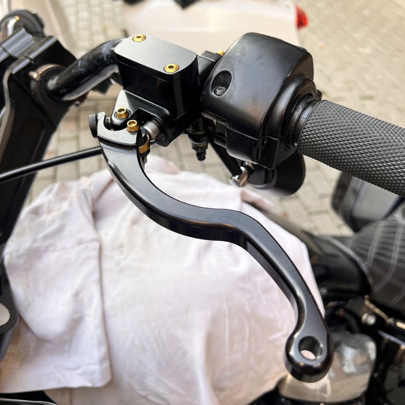 Maître-cylindre d’embrayage RXC 17.5MM – GAUCHE