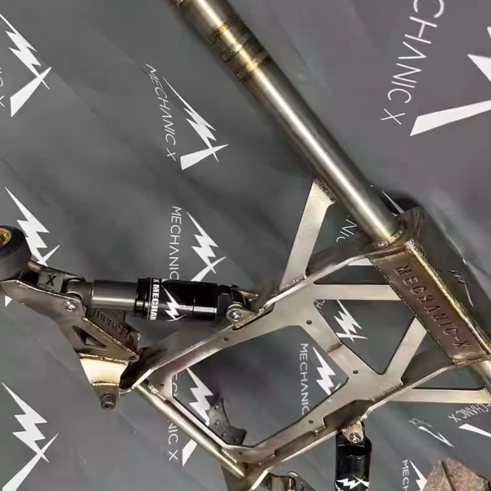 Sturzbügel MechaX Softail M8 – Verstärkter Clubstyle-Edelstahl