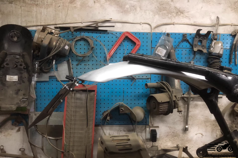 Garde boue arrière éclairage LED Intégré + Support de plaque