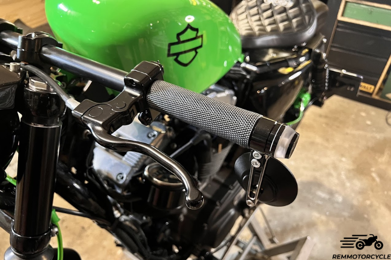 Leviers frein + embrayage commodos intégrés Remmotorcycle