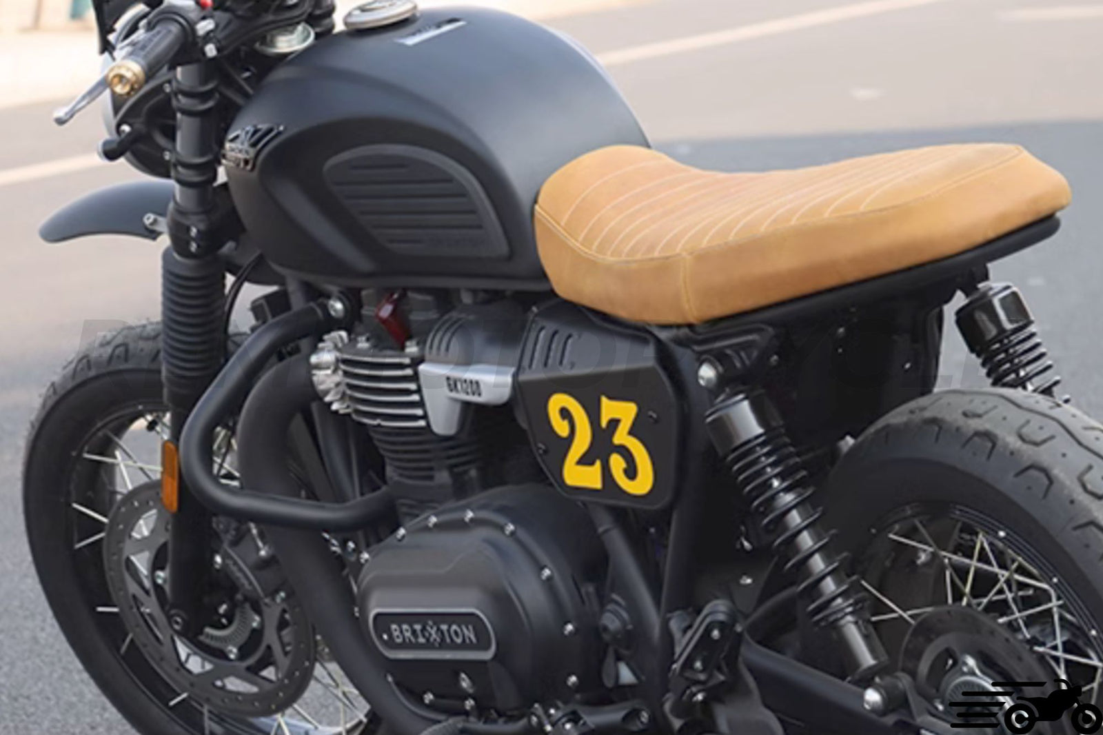 Brixton Cromwell 1200 sivulevyt