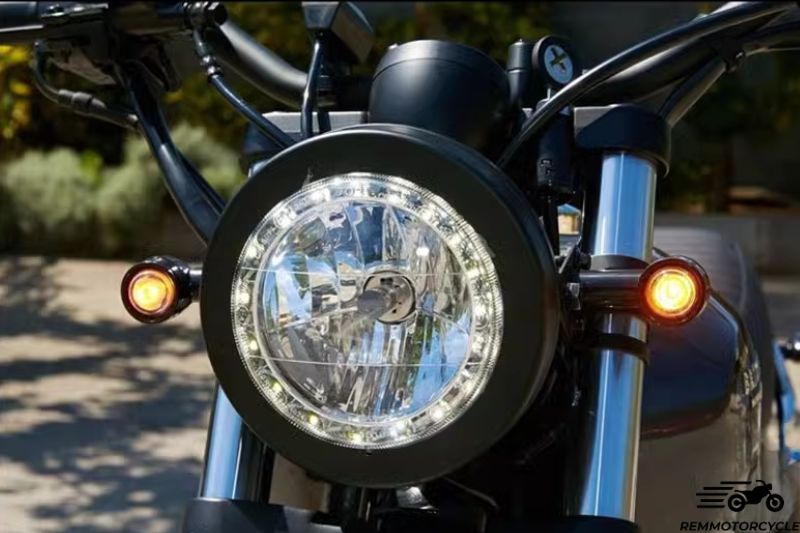 Phare Moto Anneaux LED et Grille Homologué