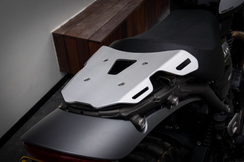 Porte-bagages noir ou gris Triumph Scrambler 400X / Speed 400