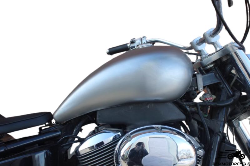 Réservoir Honda SHADOW 750  14 Litres