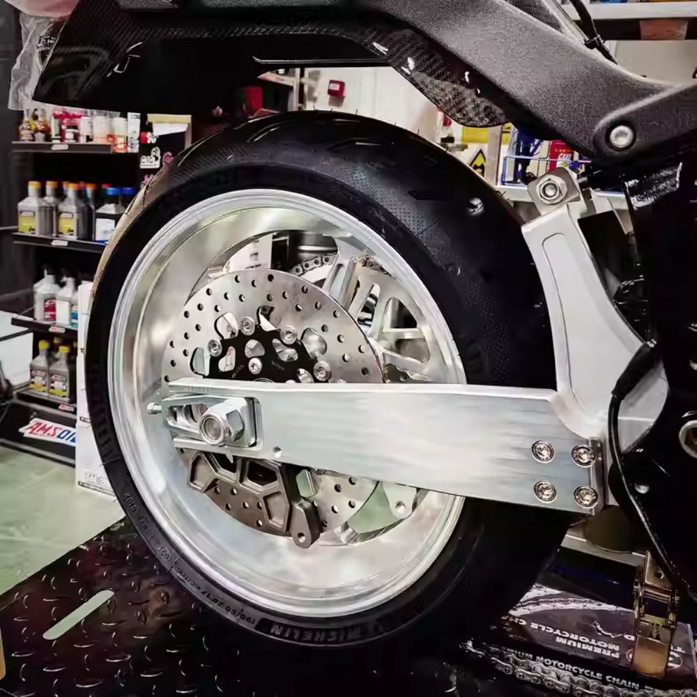 Softail M8 CNC aluminum 6061/7075 swingarm