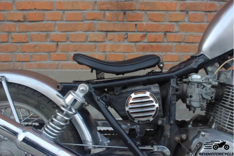 Selle Solo + support Honda Rebel 125 250