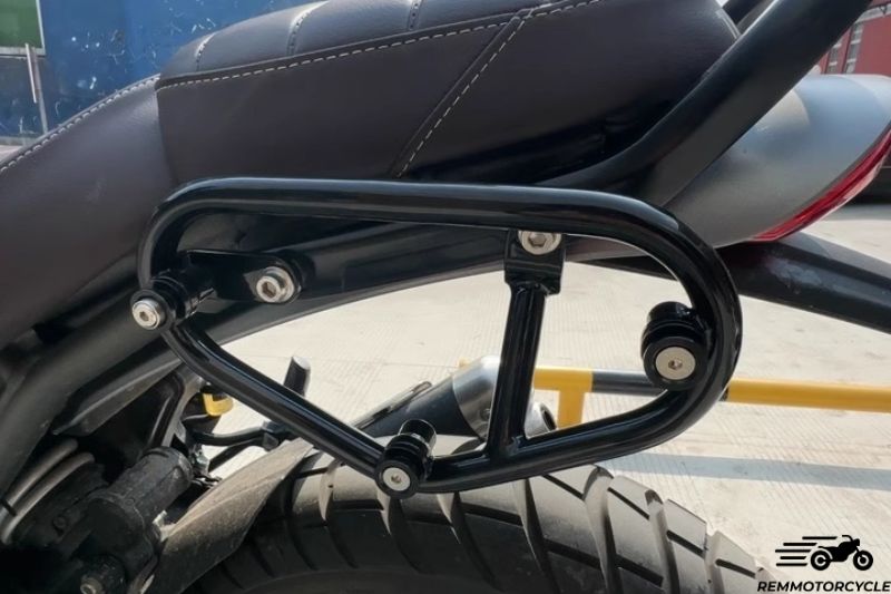 Support porte sacoche Triumph Scrambler 400X