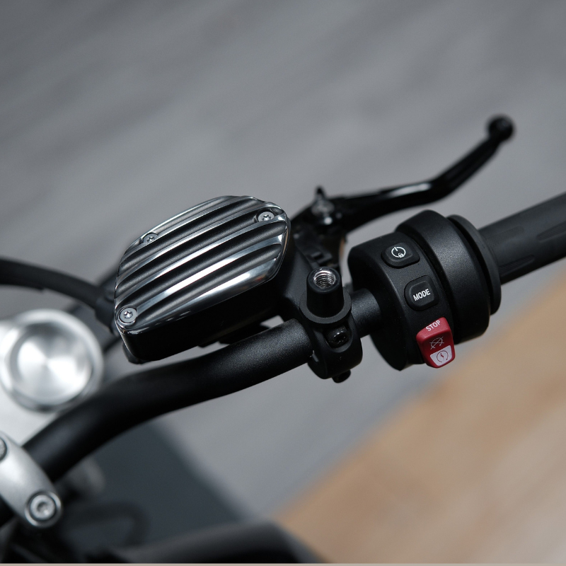 Couvercles maître-cylindre laiton – BMW R12/R12GS/R12N