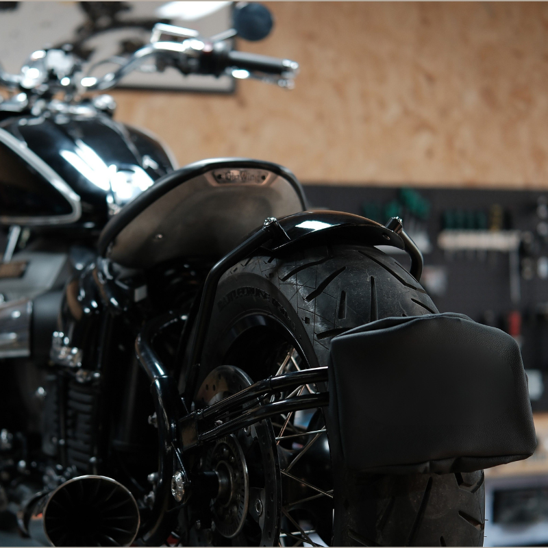 schutzblech mit integrierter beleuchtung Komplettes Bobber-Kit: Sattel + Schutzblech + Halterung + DRIP - BMW R18