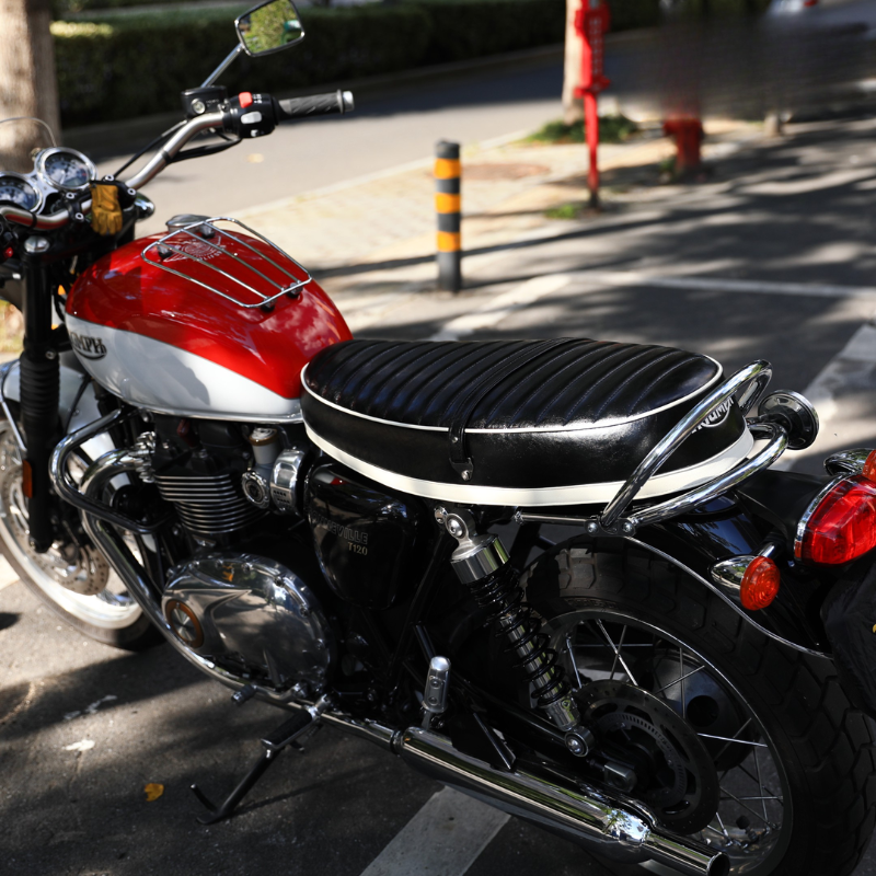 Sella Bonneville T100/T120 vintage