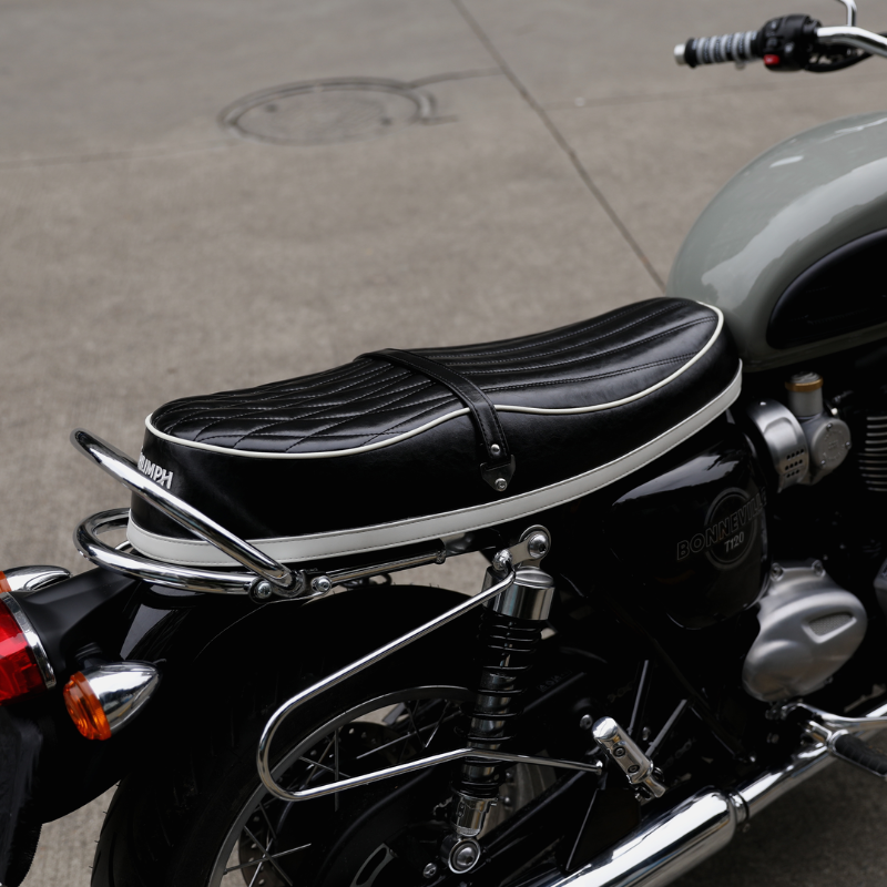 Vintage Triumph Classic saddle