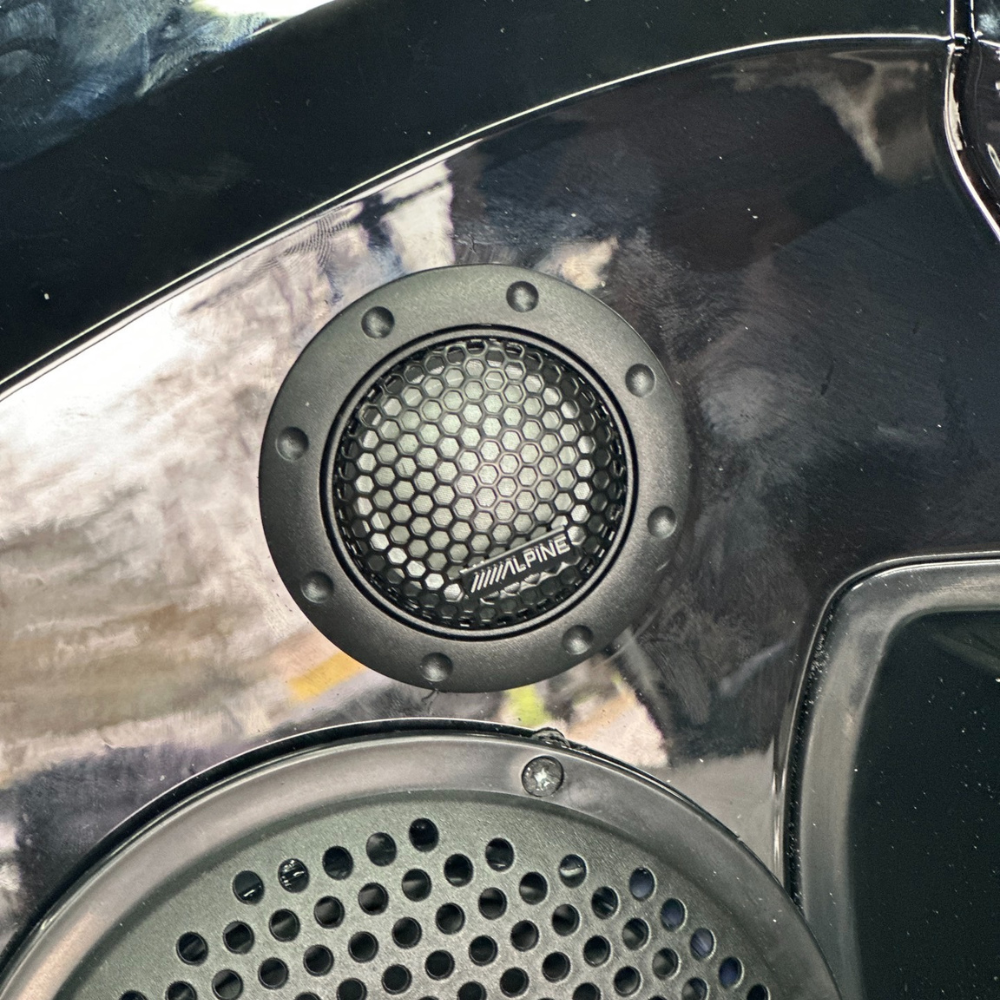 Carénage ST Club Style avec audio Harley Softail 2018+