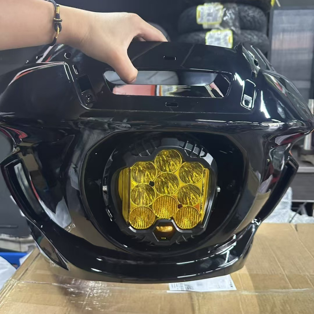 Carénage ST Club Style avec audio Harley Softail 2018+