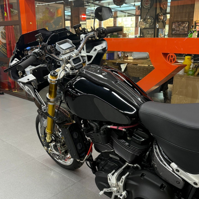 Support de carénage aluminium Low Rider ST