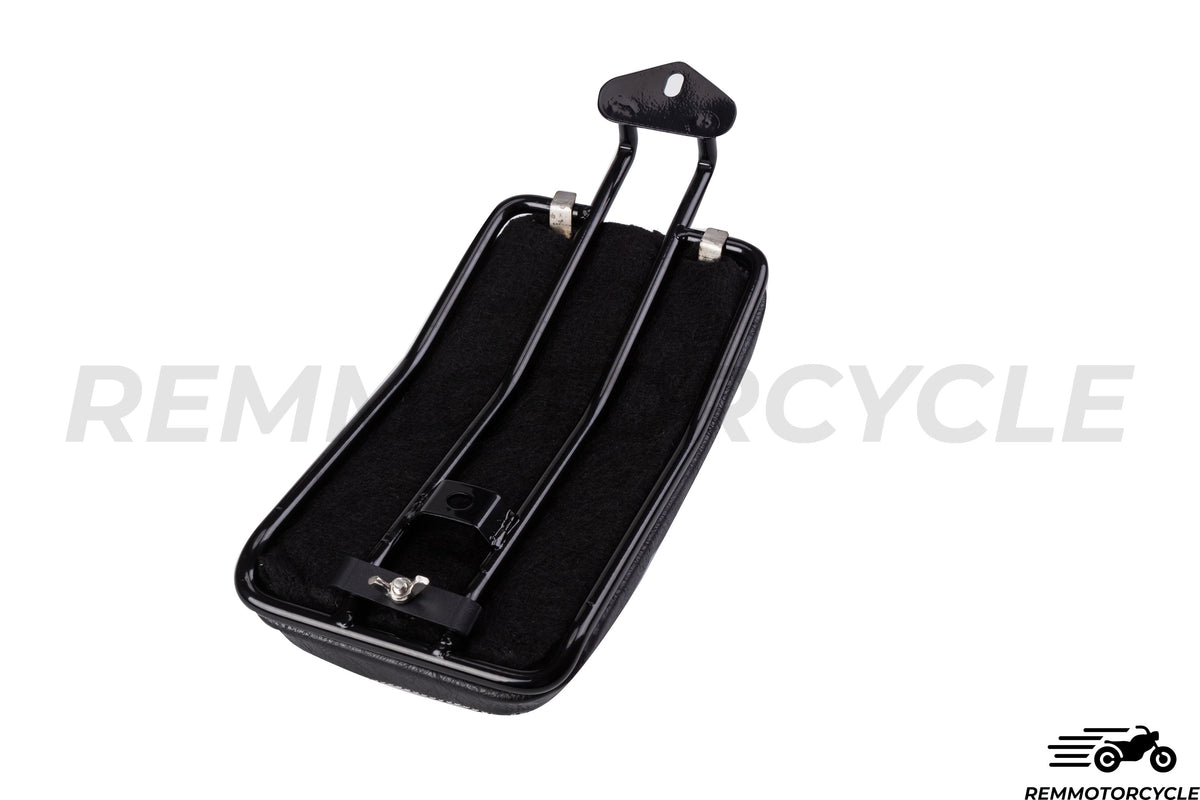 Bobber passenger saddle with support