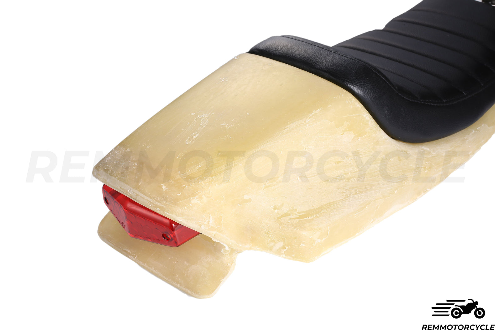 Kuip + Flat track zadel Zwart of Bruin met achterlicht 