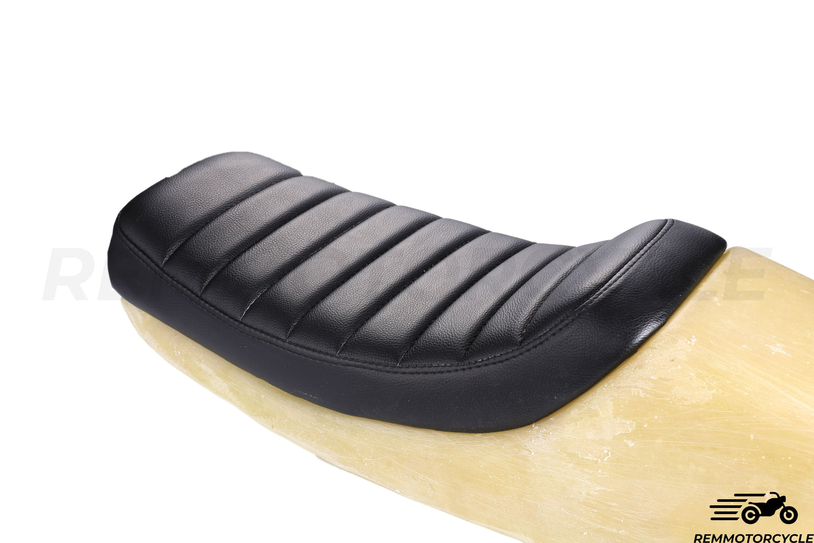 Kuip + Flat track zadel Zwart of Bruin met achterlicht 