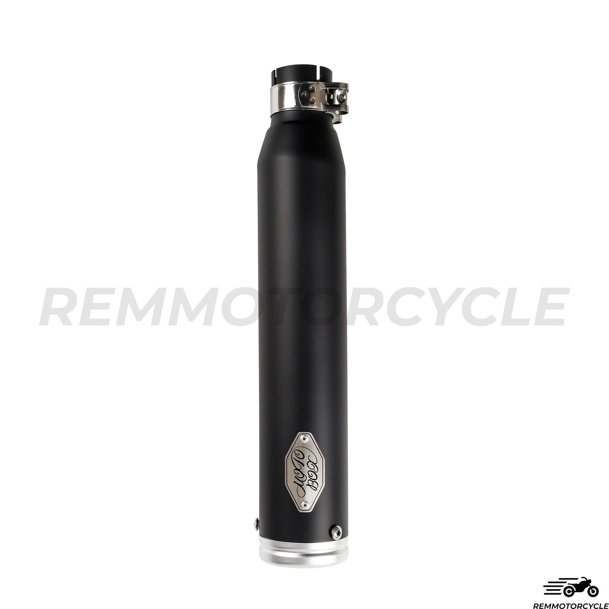 Schwarzer Auspuff mit schneller Schikane