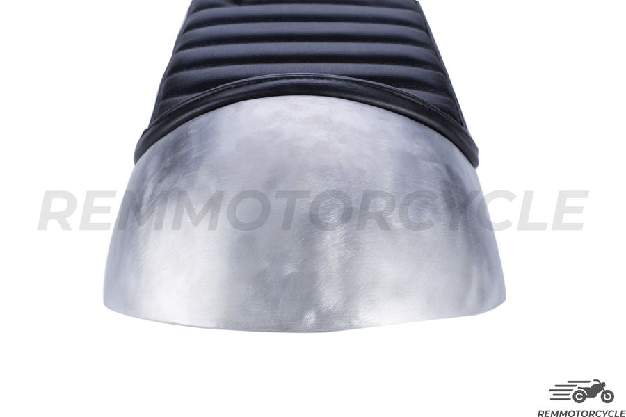 Pelana buatan aluminium