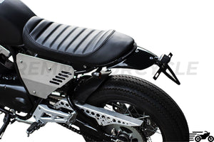 Black rear fender with license plate support
