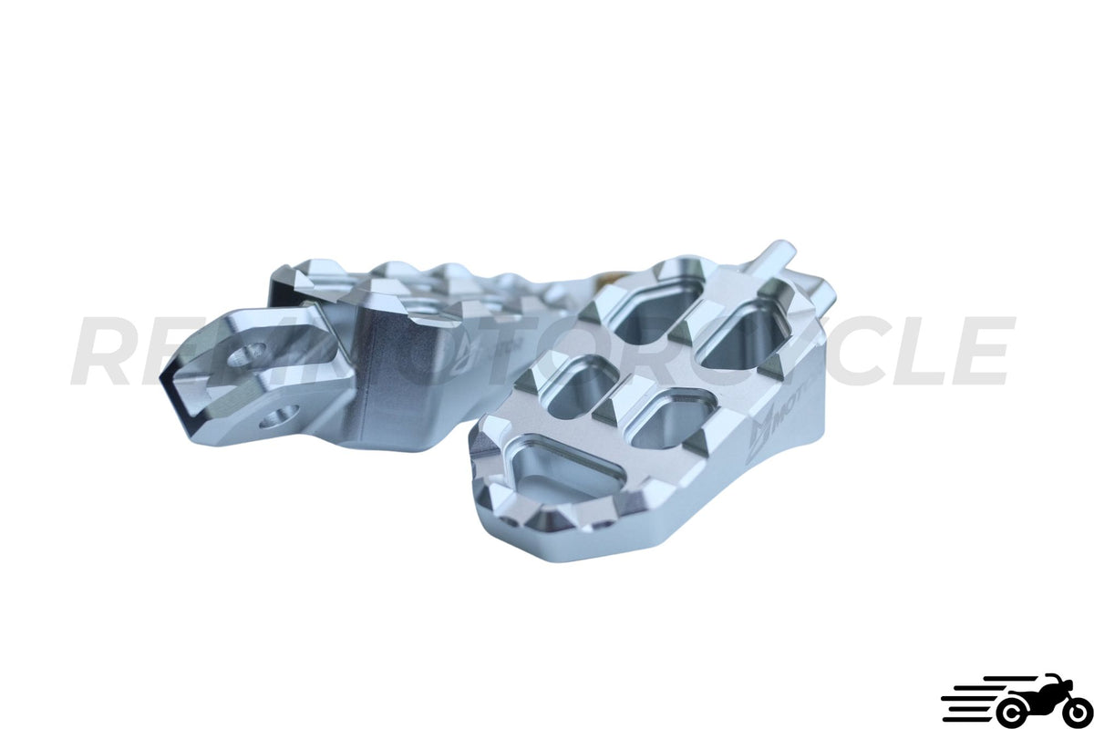 Poggiapiedi Scrambler 